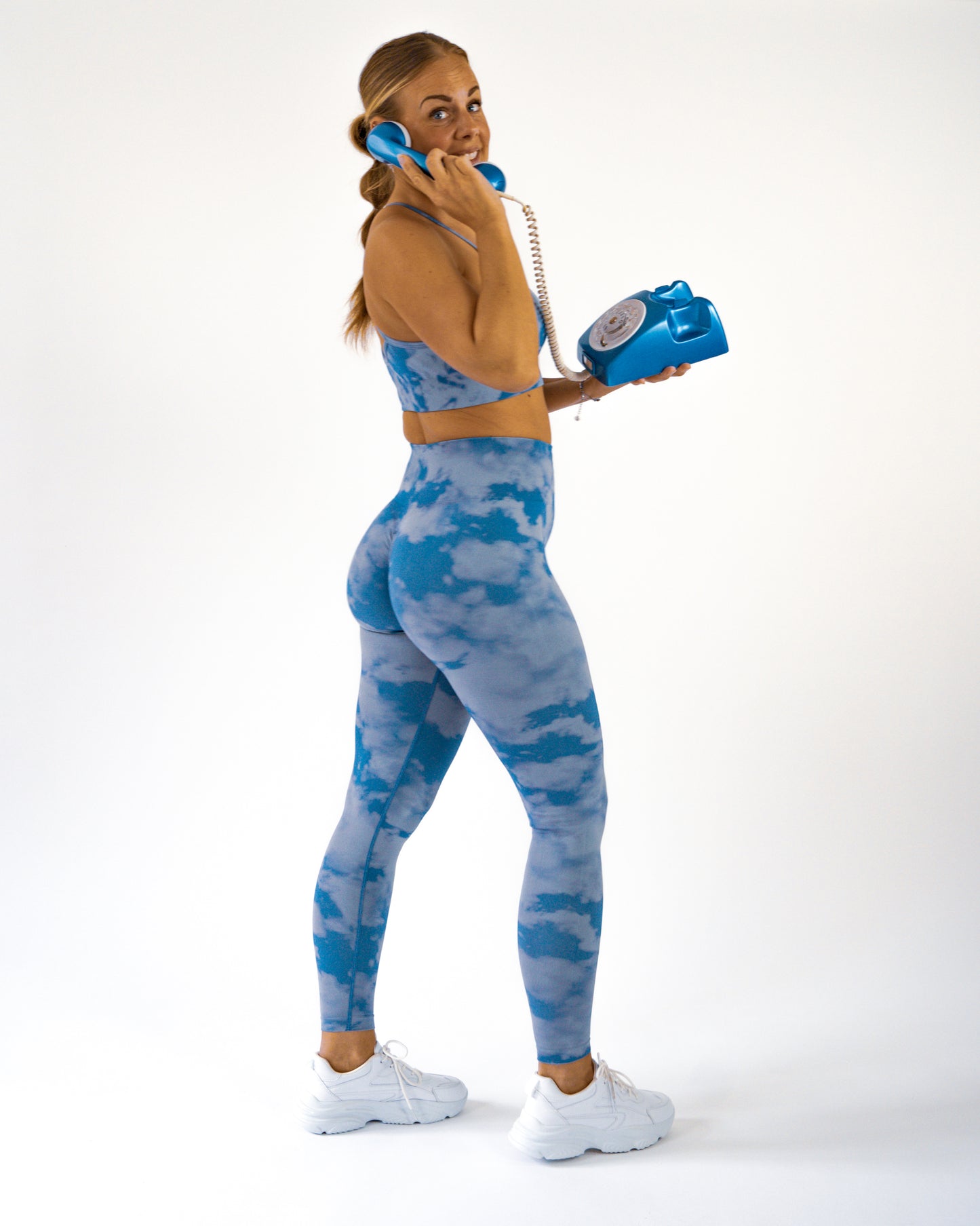 Blue Cloudy Scrunch Tights